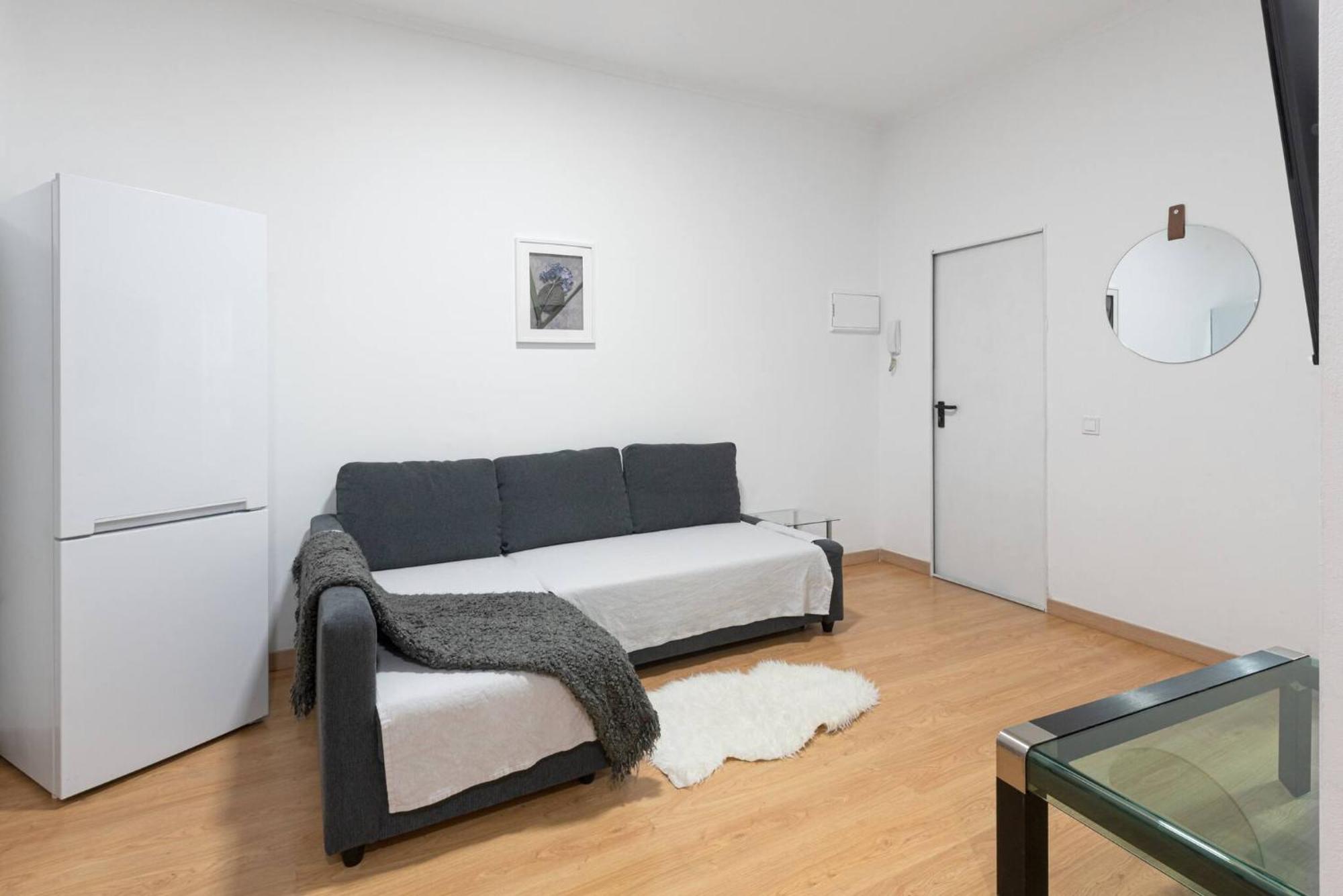 Apartamentos Day Madrid MADERA Centro Gran Via Sol Malasaña Exterior foto